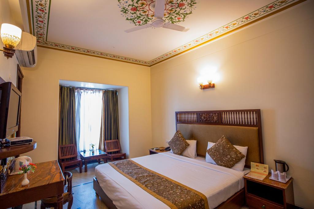 מלון ג'איפור Nahargarh Haveli-Near Train Station Metro מראה חיצוני תמונה