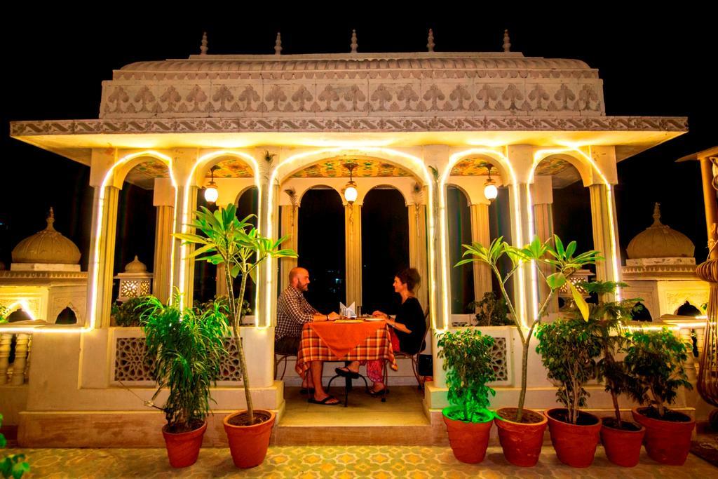 מלון ג'איפור Nahargarh Haveli-Near Train Station Metro מראה חיצוני תמונה