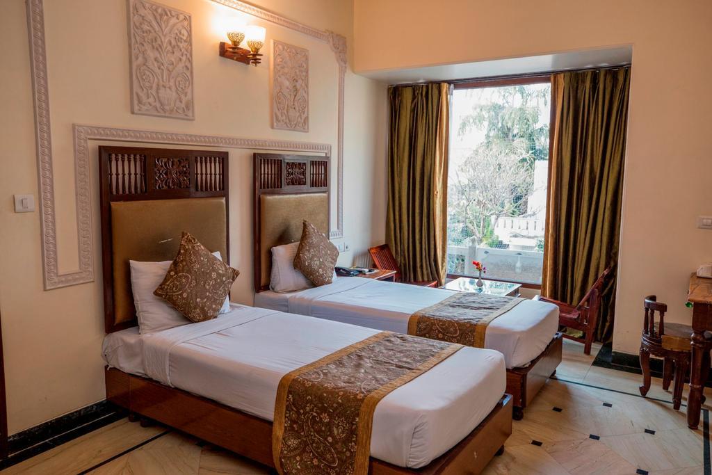 מלון ג'איפור Nahargarh Haveli-Near Train Station Metro מראה חיצוני תמונה