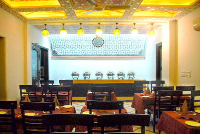 מלון ג'איפור Nahargarh Haveli-Near Train Station Metro מראה חיצוני תמונה